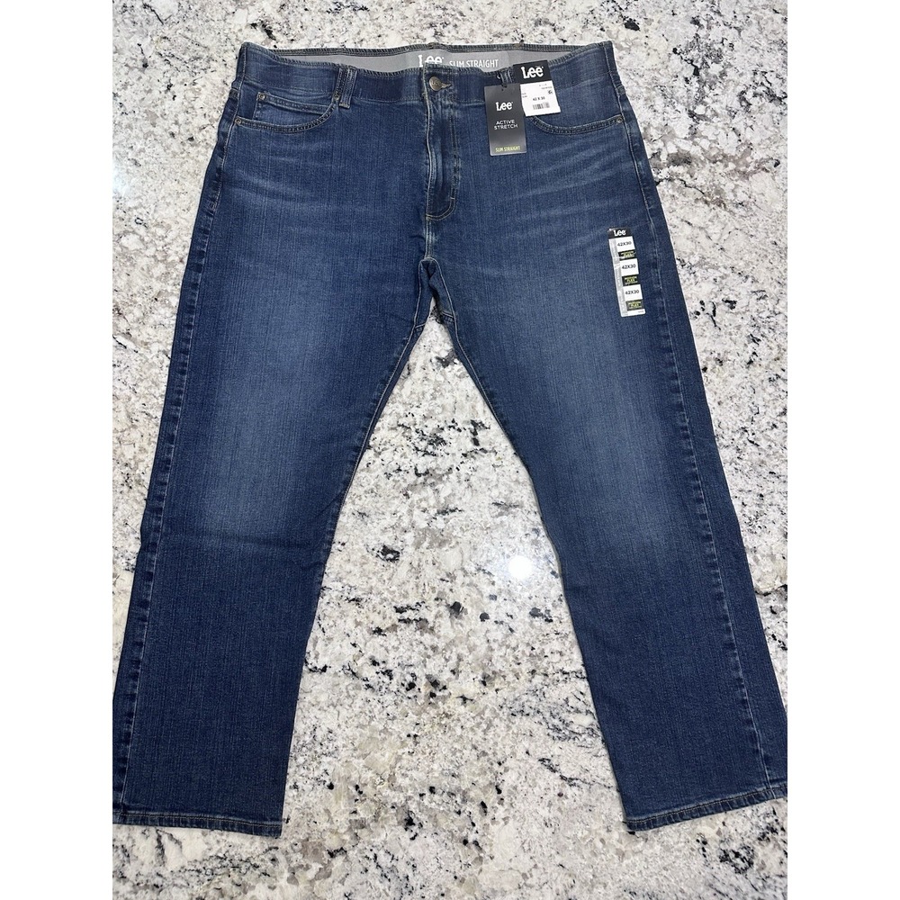 NWT Lee 42x30 Men's Motion Flex Waistband Slim Straight Jeans‎